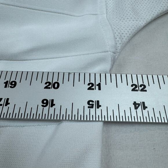 England Umbro Soccer Jersey - Picture 7 of 9